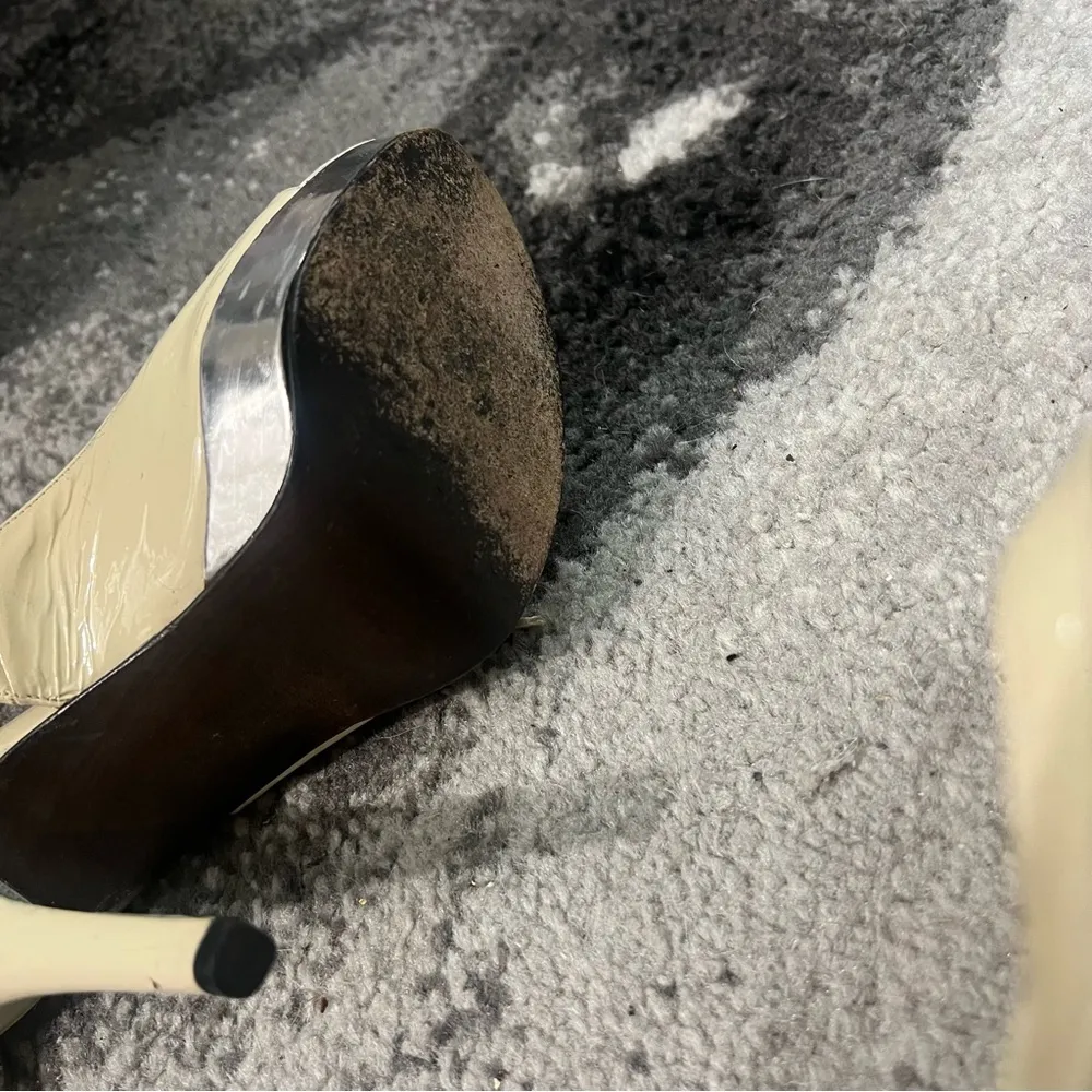 Stuart Weitzman  Heel - Image 7