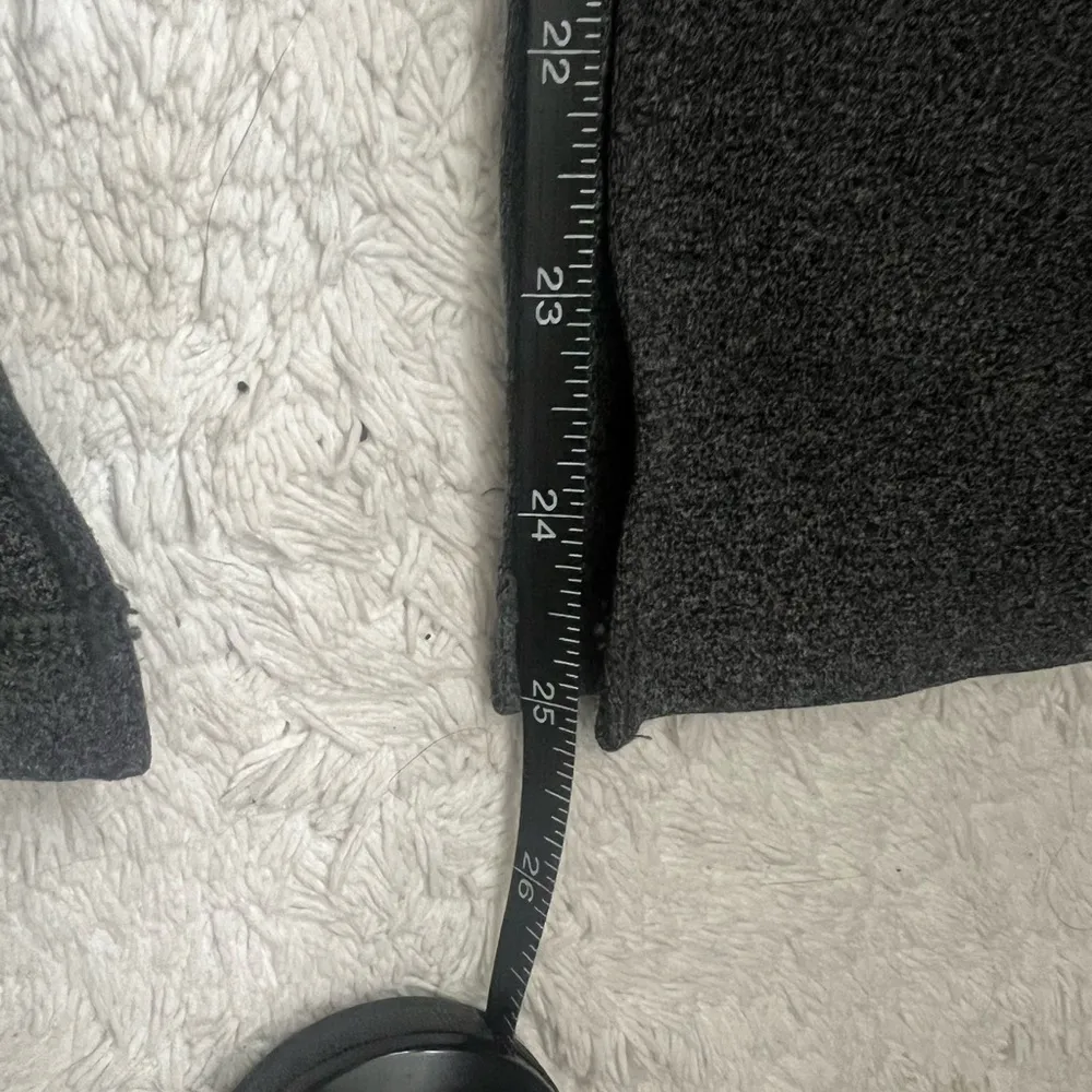 Athleta Cropped Flare Yoga Leggings, XS - Image 3