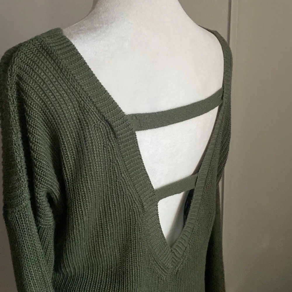 Full Tilt Army Green Crewneck Long Sleeve Sweater with Low Cut Out Back - Image 4