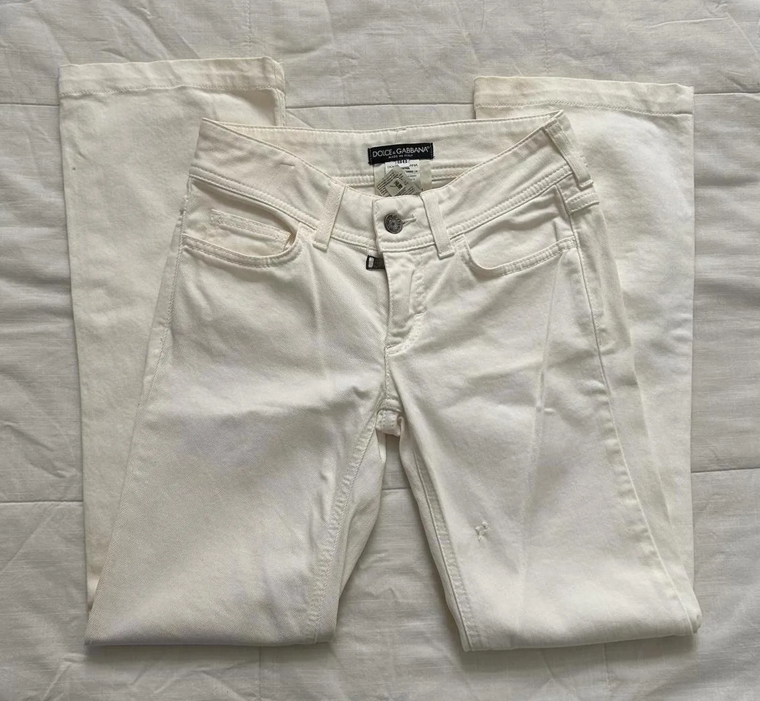 Dolce & Gabbana Y2K White low-rise semi boot jeans with metal back patch - Image 1