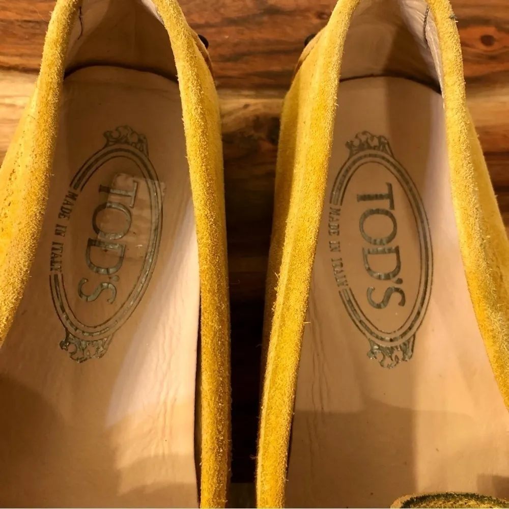 TOD’S Gommino Driving Shoes in Suede - Yellow - Image 7