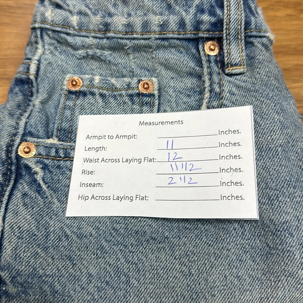 High Waisted Medium Wash Raw Hem Denim Shorts Button fly Shorts Sz 0 - Image 9