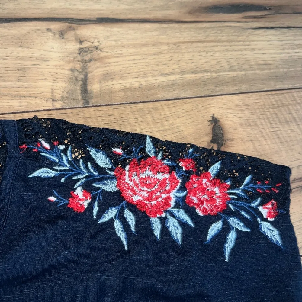 Dark blue top Size M - Image 4