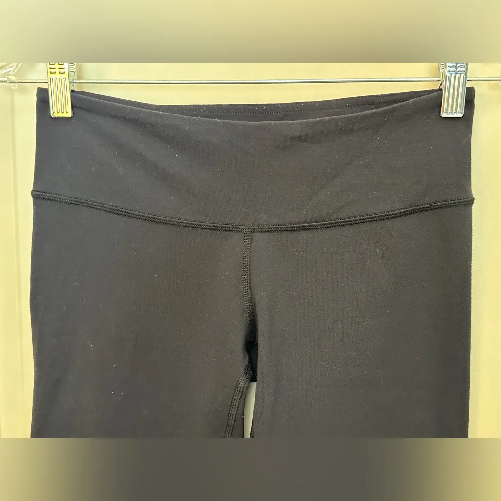 Lululemon Ankle Length Black Running Leggings Women's Sz 6 - Image 5