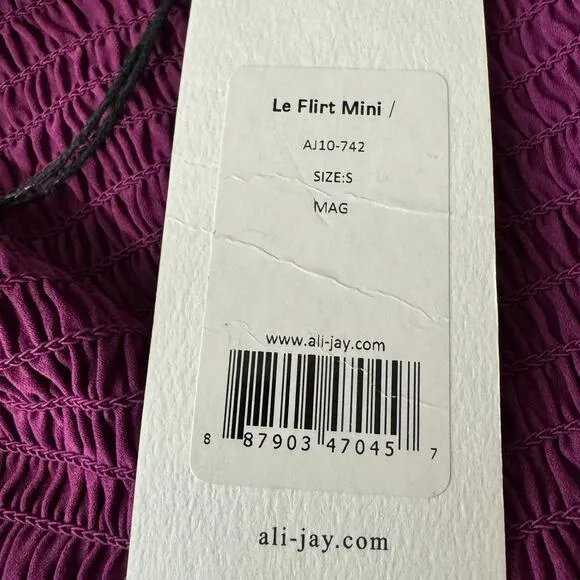 Ali & Jay Le Flirt‎ Off the Shoulder Pleated Magenta Flowy Mini Dress Size S NWT - Image 7