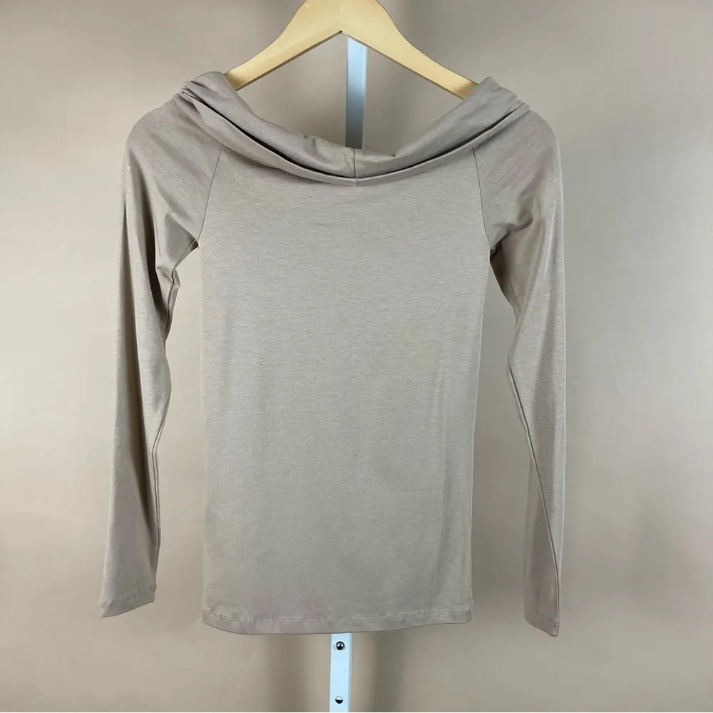 NEW Vero Moda XS Tan Silver Mink Panda Off The Shoulder Long Sleeve Top Oatmeal - Image 3