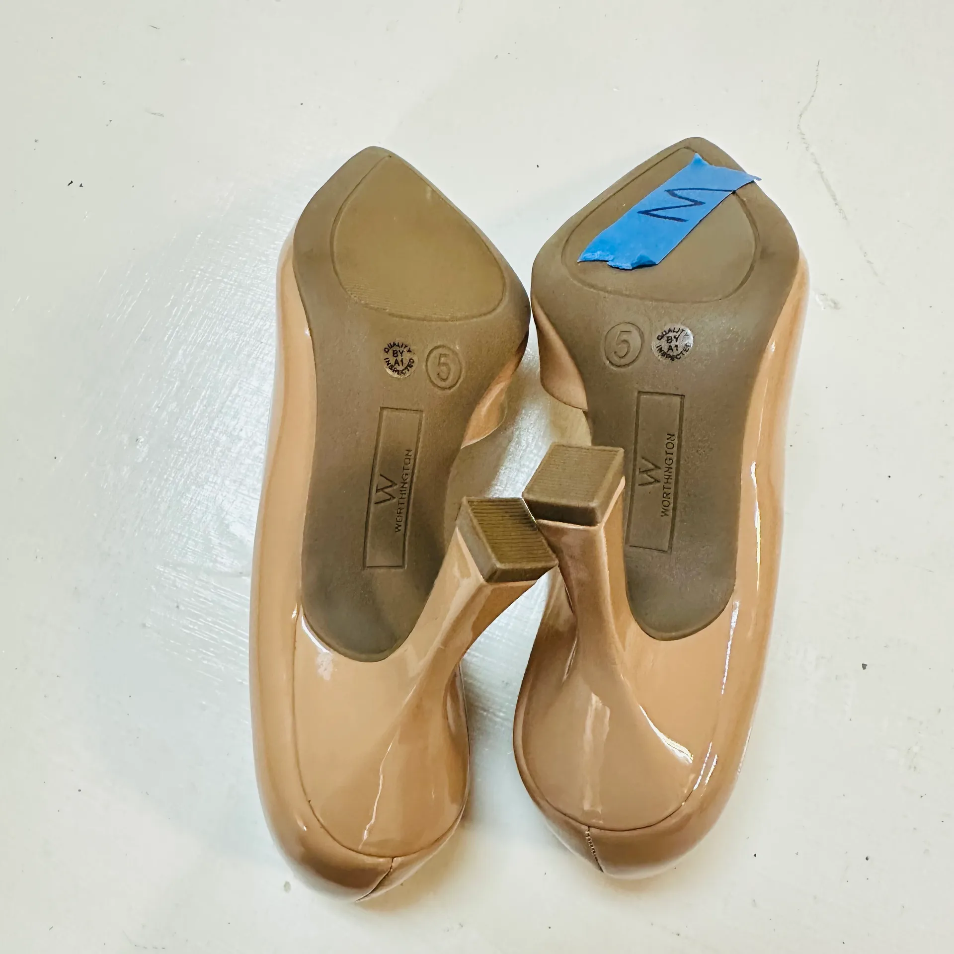 Women's Lucien Pointed Toe Stiletto Pumps - Image 4