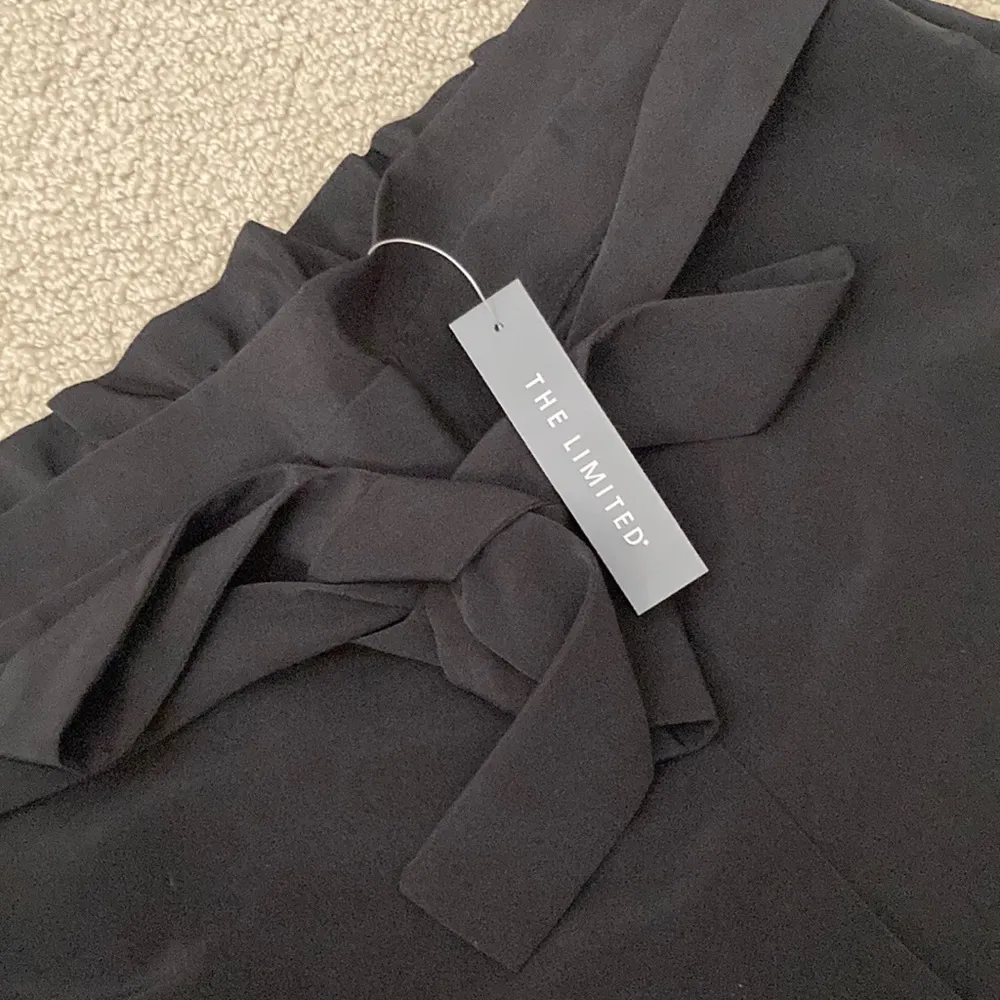 NEW Limited Black Wide Leg Culottes High Rise Work Pants Black Sz 4 Stretch NWT - Image 2