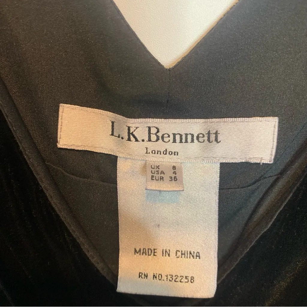 L.K. Bennett Liz Black Velvet Bodice V-neck Back Dress Wool Silk Blend - Image 4