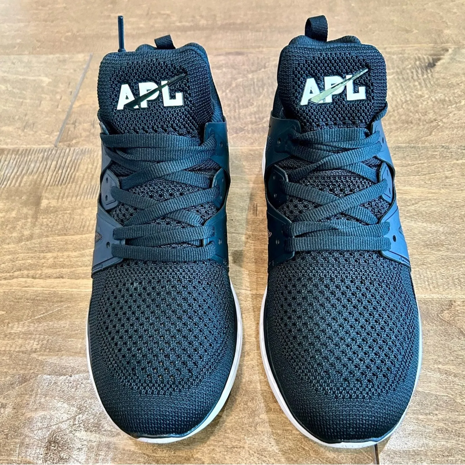 APL Athletic Propulsion Labs Women’s Ascend Shoes Black White Size 6.5 Brand New - Image 2