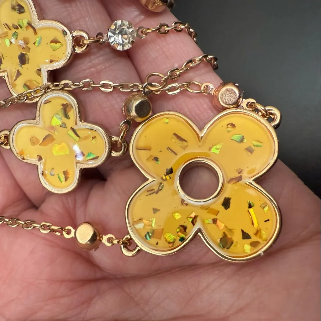 Unsigned Gold - Image 9