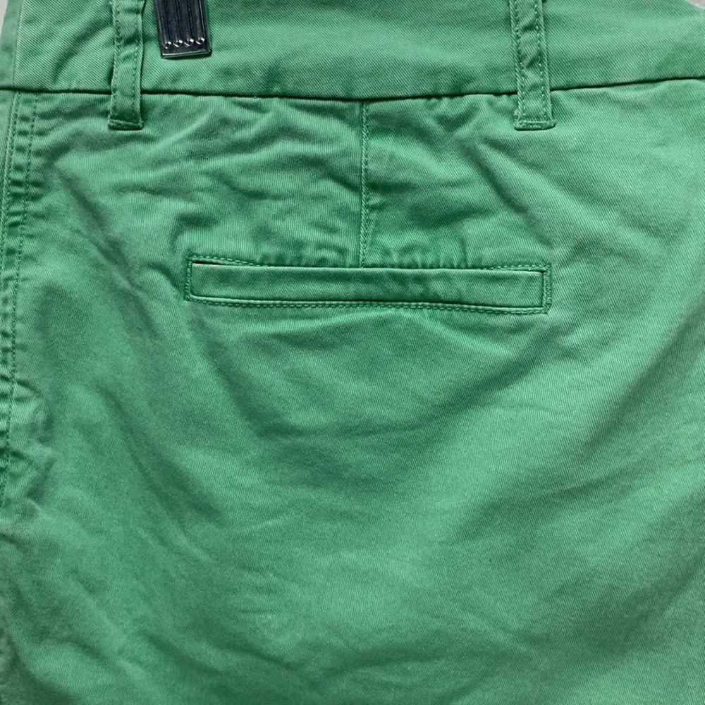 Boden Rachel Green Flat Front Chino Shorts Size 8 - Image 9