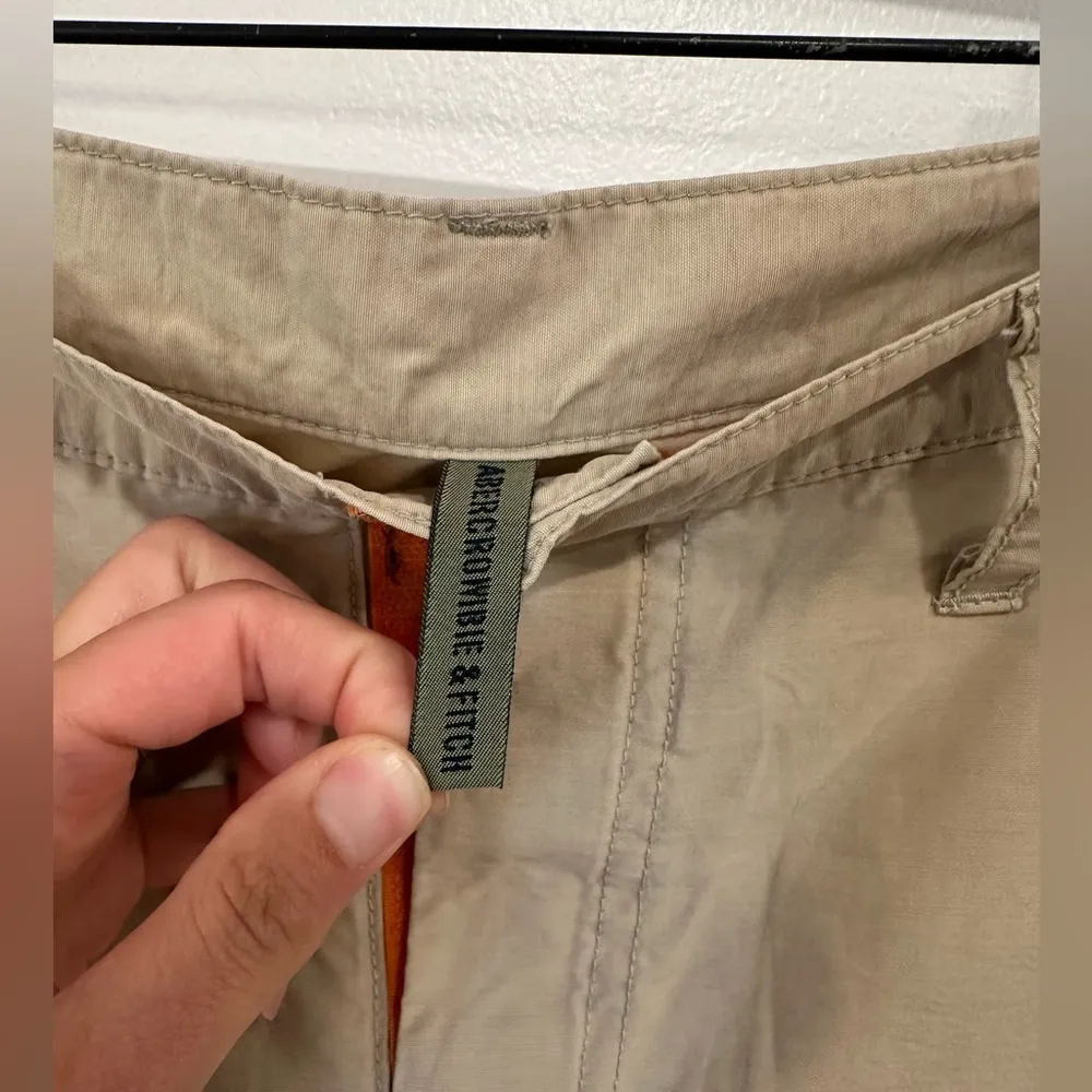 Vintage Abercrombie & Fitch Y2K Hiking Cargo Pants Women’s Size 4 Beige Flared - Image 4