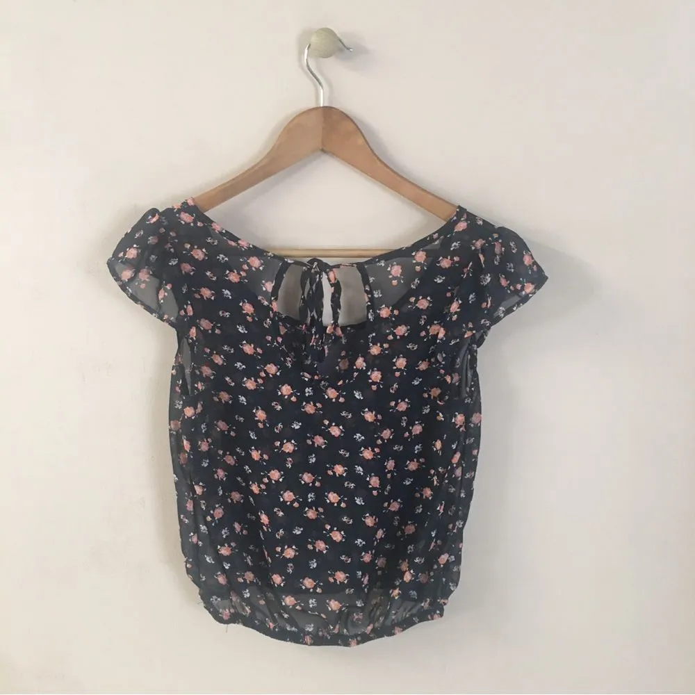 Charlotte Russe Navy Blue & Pink Floral Sheer Blouse Size S EUC - Image 3