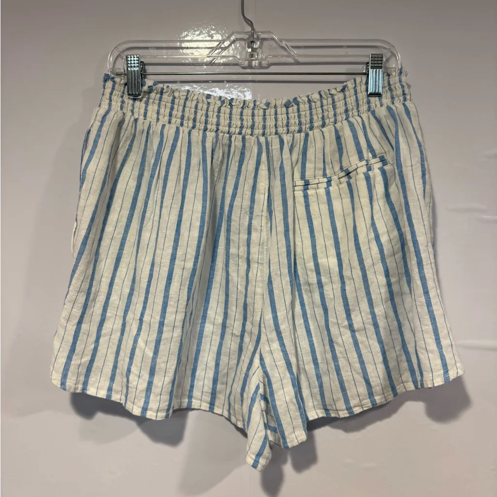 NWT Aerie white and blue stripe pull on linen type shorts - Image 5
