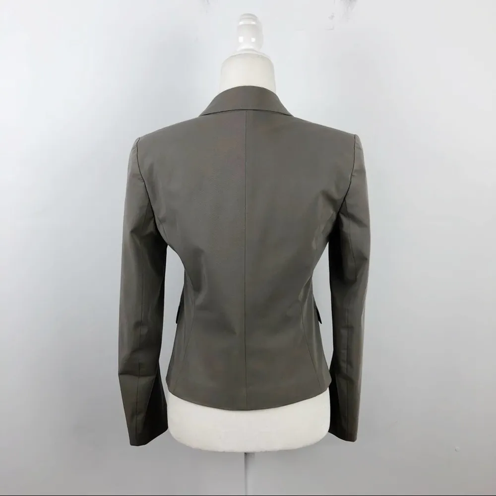 Theory Tailored fitted 2 Button Front Blazer Sz 6 - Image 7