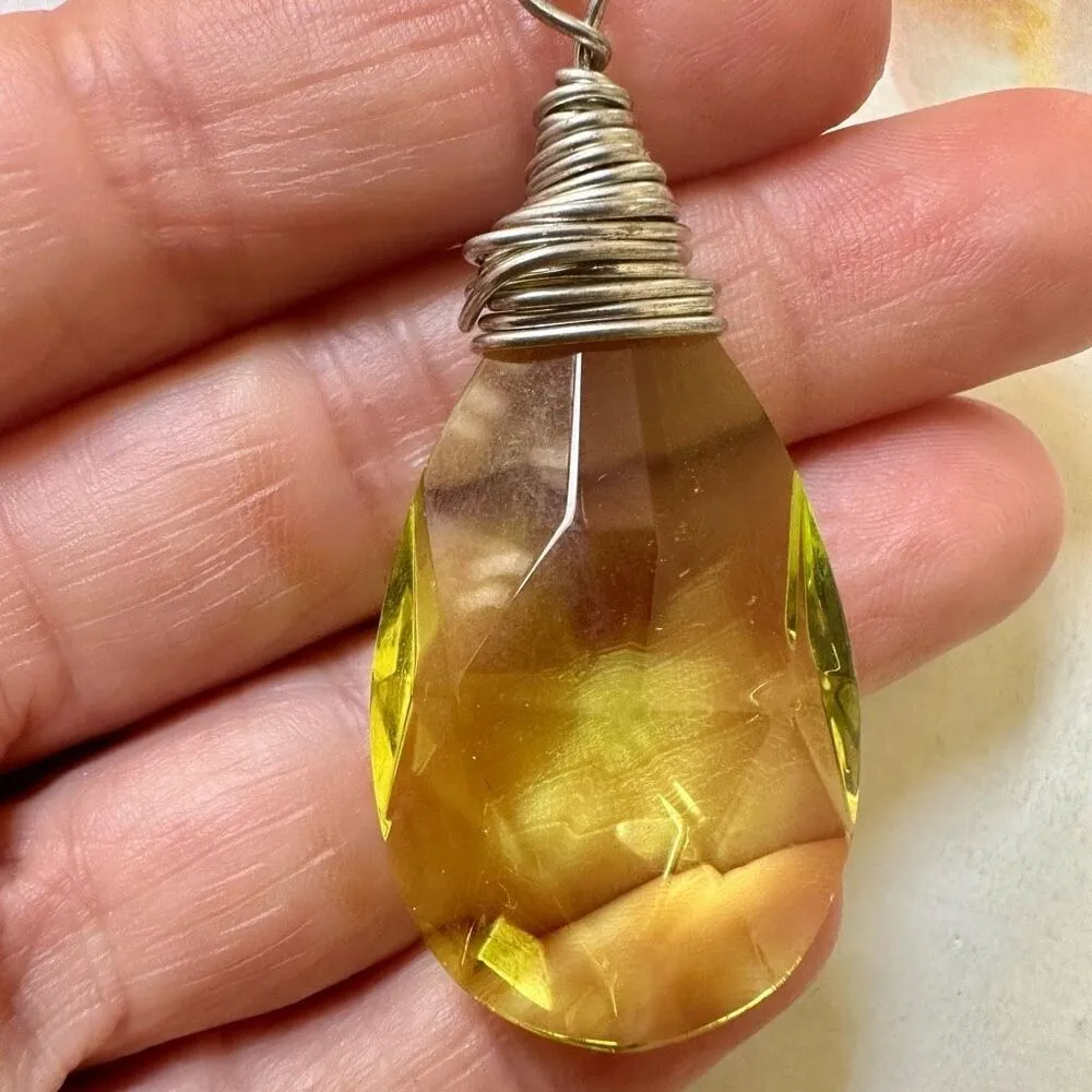 Lemon drop Quartz pendant necklace Silver - Image 7