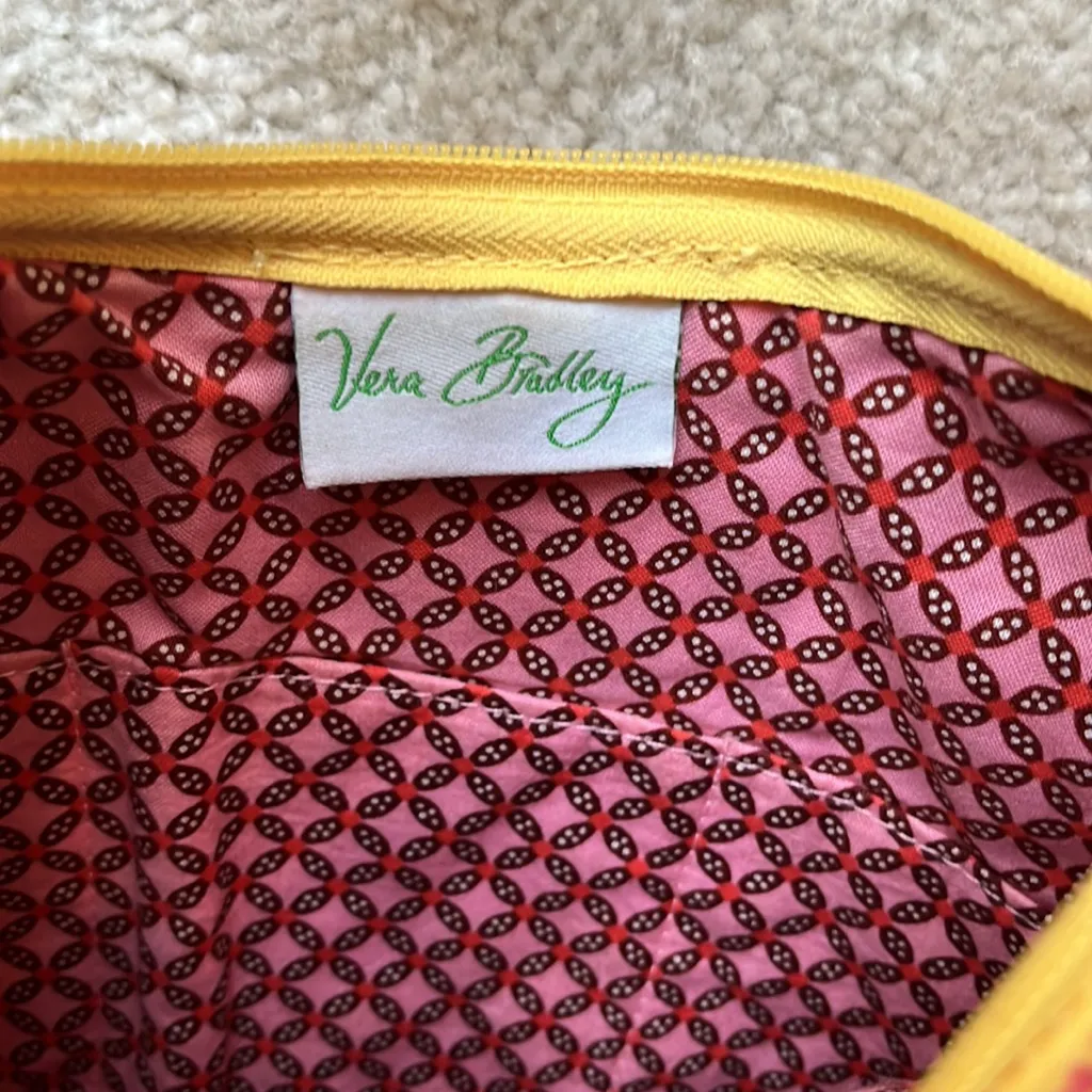 Vera Bradley purse Excellent PreOwned Condition - Image 7