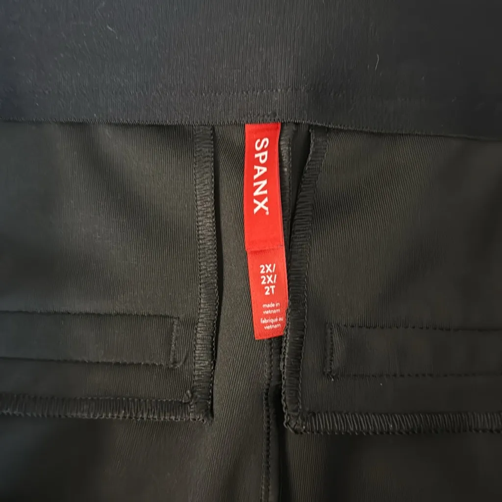 Spanx Leather‎ Like Cropped Kick Flare Pants Black Size Large Petite - Image 6