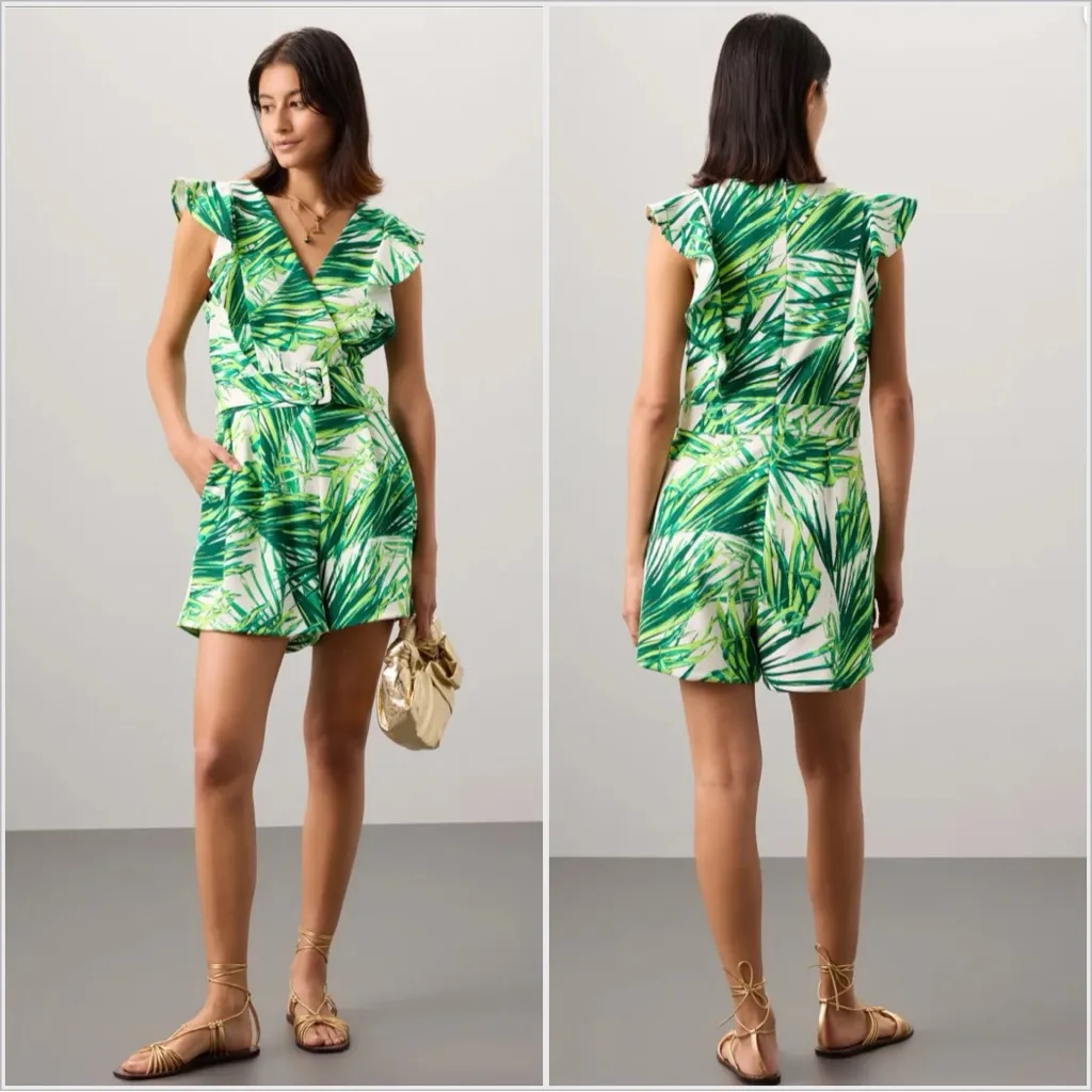 Great Jones Green Palm Leaf Romper, size small
In Excellent Condition - Image 2