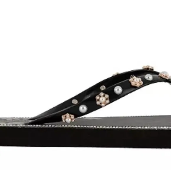 Juicy Couture Black Sandals with Gold Floral Design Size 7 - Image 11