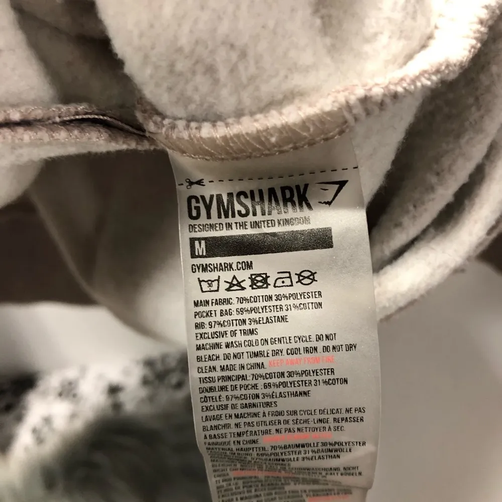 Gymshark sweatshirt - Image 5