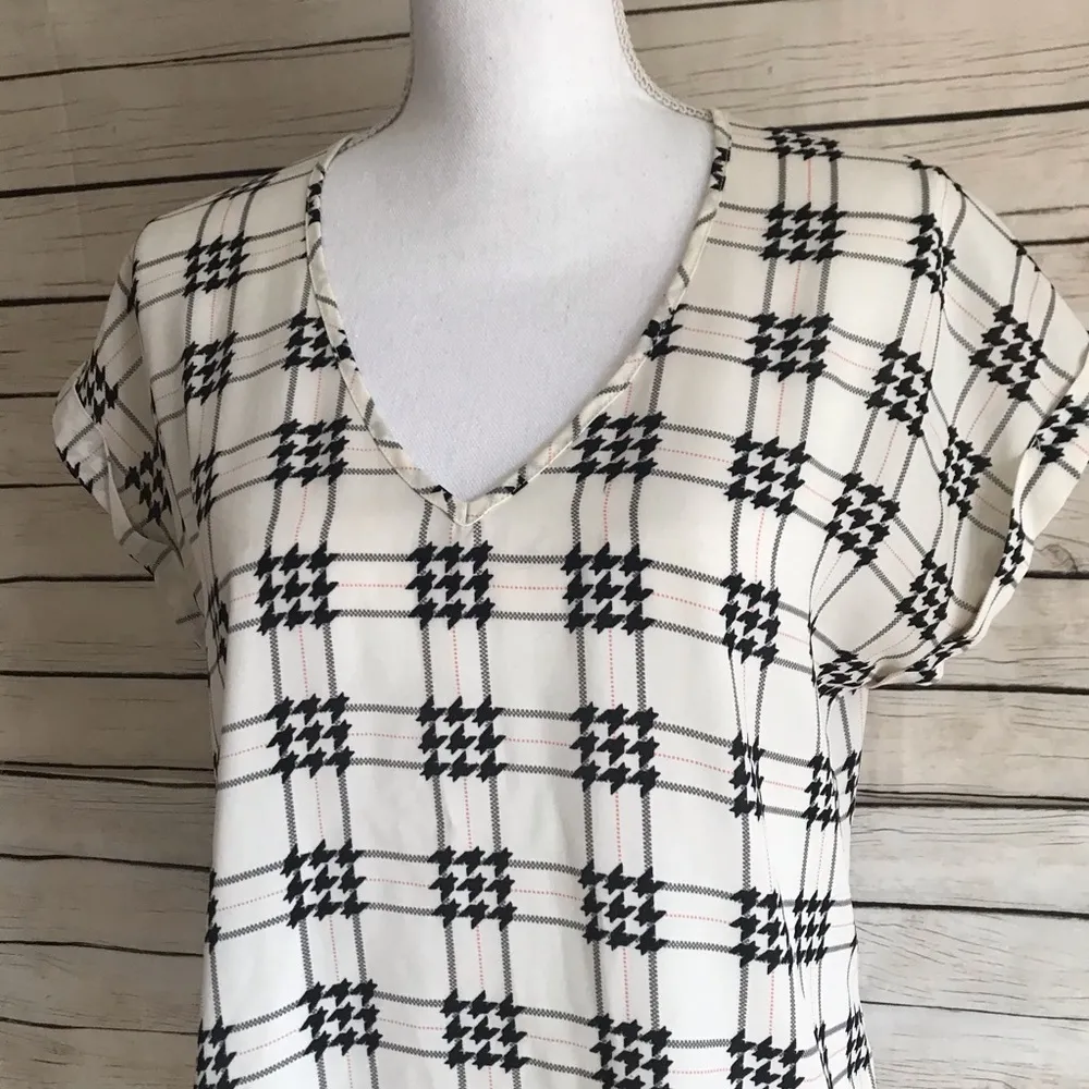 Candie's Checkered Print Capped-Sleeve Top - Image 2