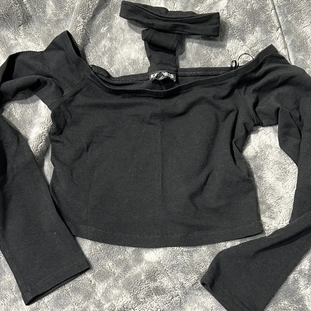 EXPRESS  off the shoulder choker cropped top - Image 2