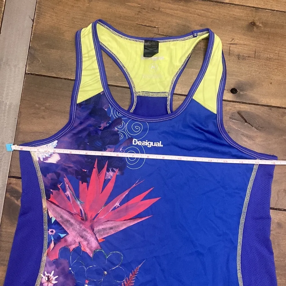 Desigual performance‎ tank top size m - Image 3