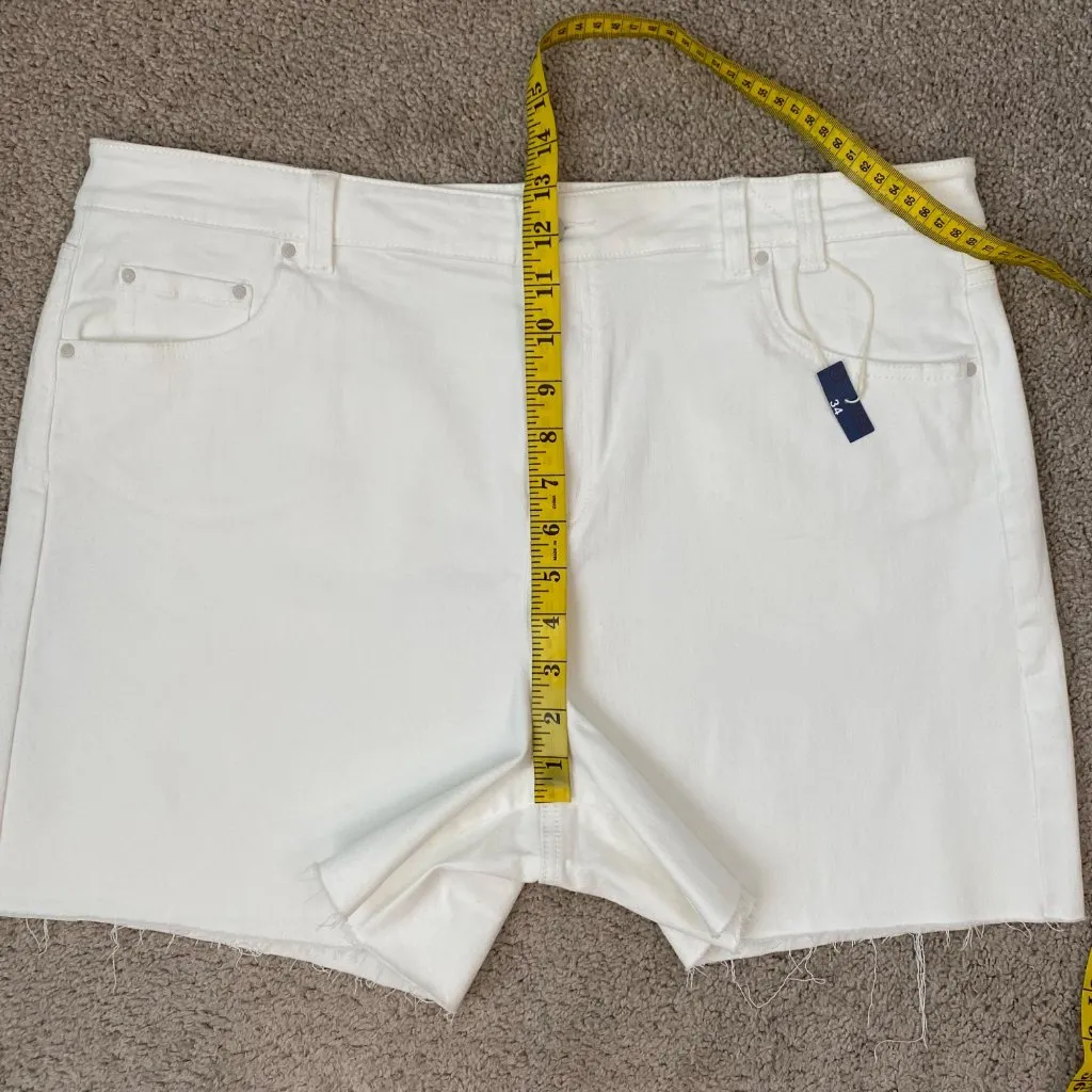 NWT Nic + Zoe Denim Mid Rise 5" Jean Short Size‎ 34 Paper White Relaxed Fit - Image 9