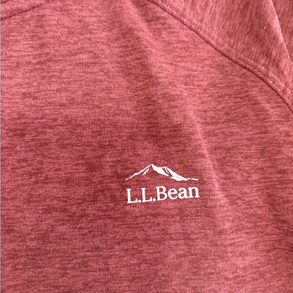 L.L. Bean women Burgundy Zip - Image 3