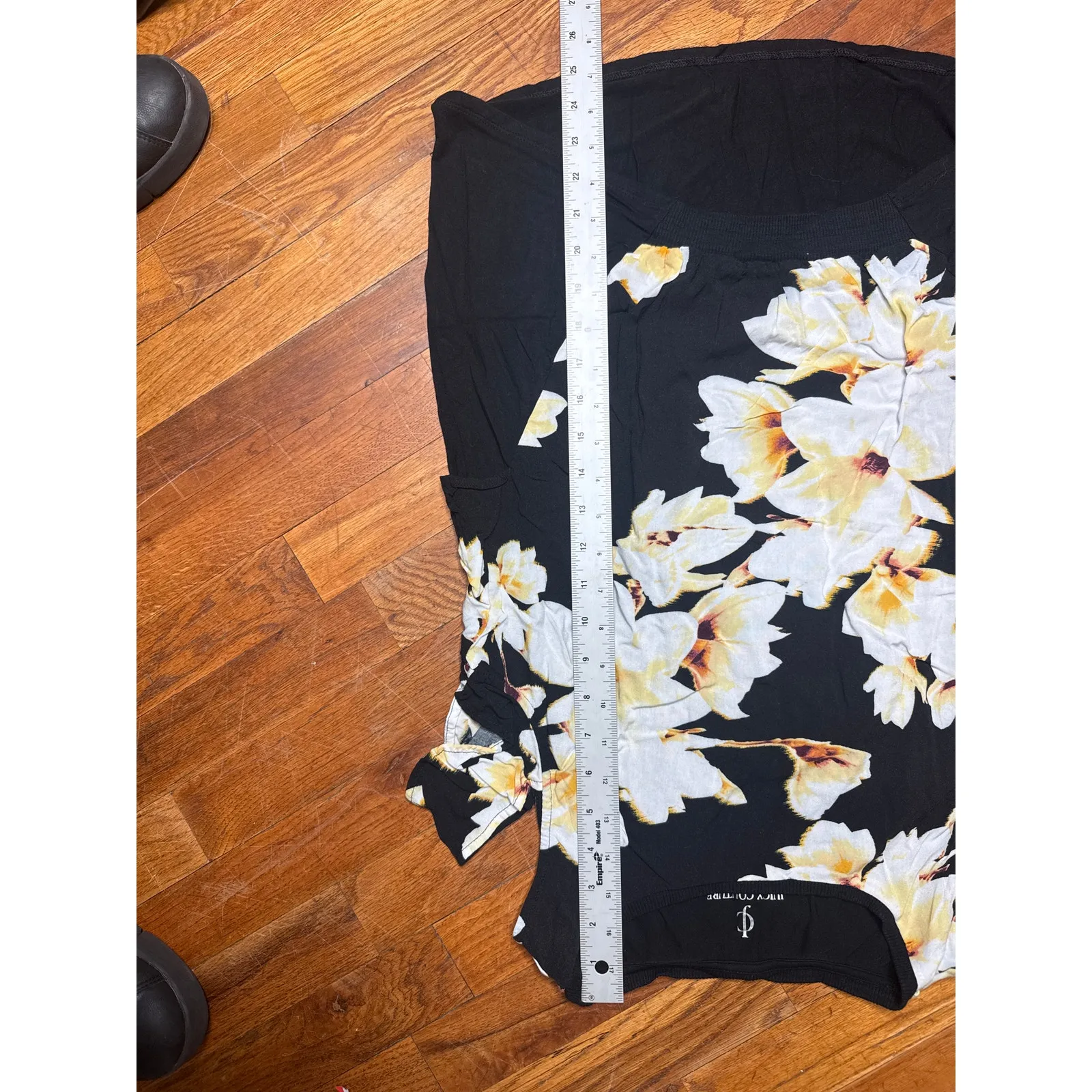 Juicy Couture Floral Off-Shoulder Top Women’s Medium - Image 2