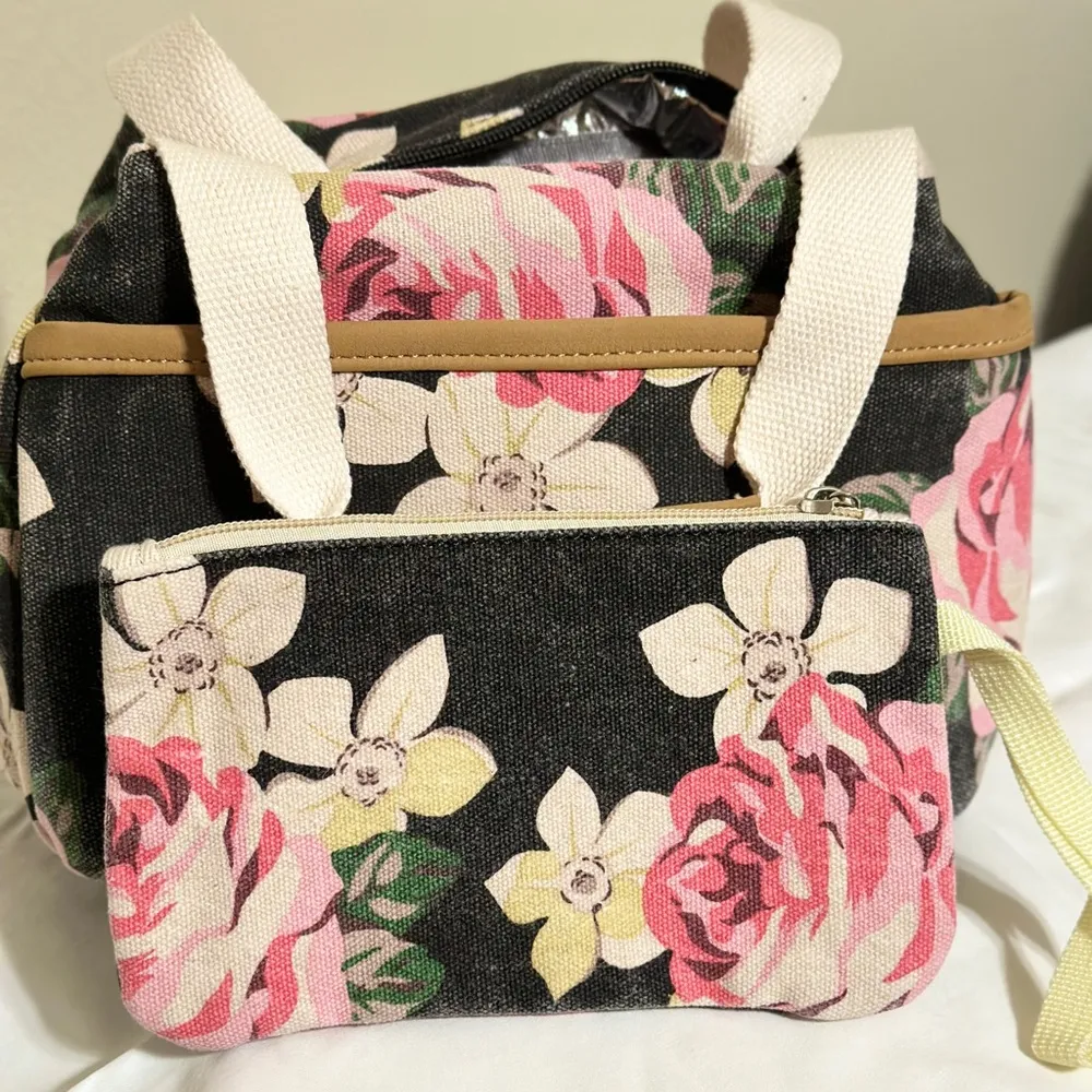 Canvas Floral Black Lunch Bag - Image 5