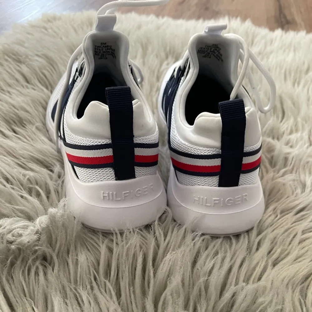 Tommy Hilfiger Shoes - Image 9