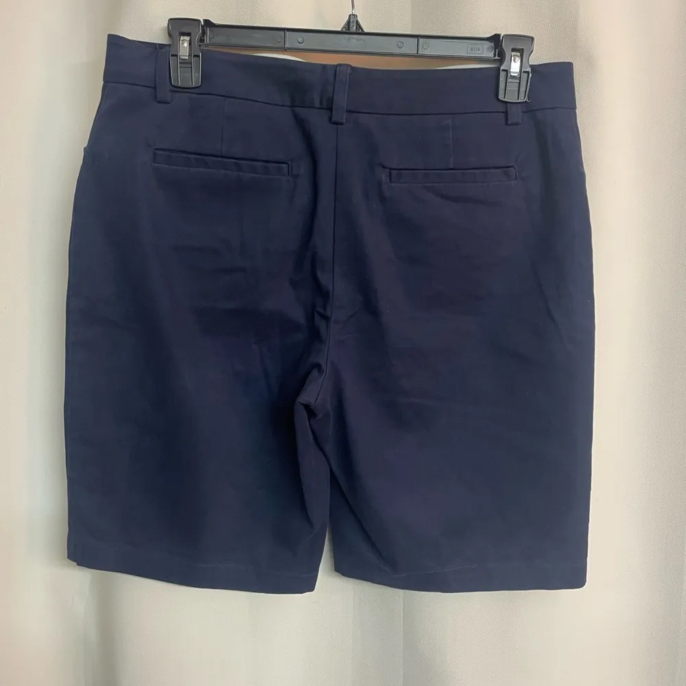 Jones New York sport stretch womens Navy shorts size 12 - Image 5