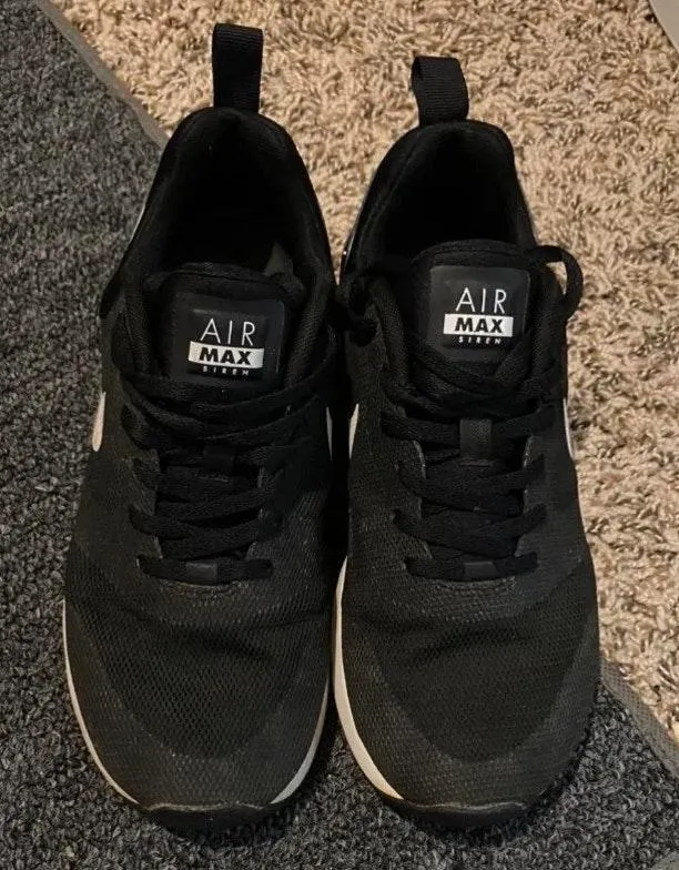 Air Max Sneakers - Image 3