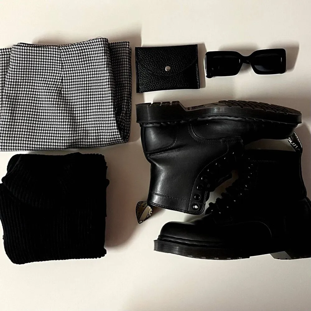 Forever 21 Houndstooth Mini Skirt Size S NWT - Image 2