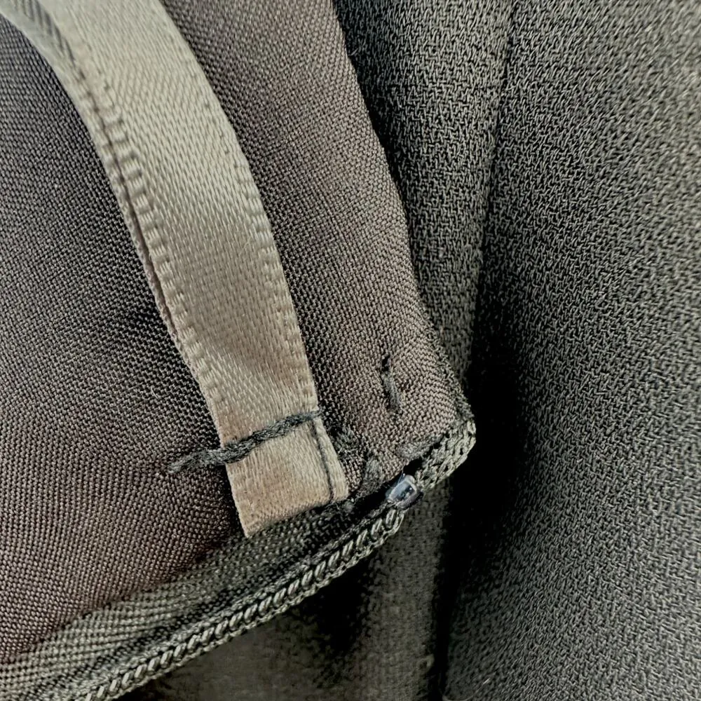 White by Vera Wang | 10 | Black V - Image 10