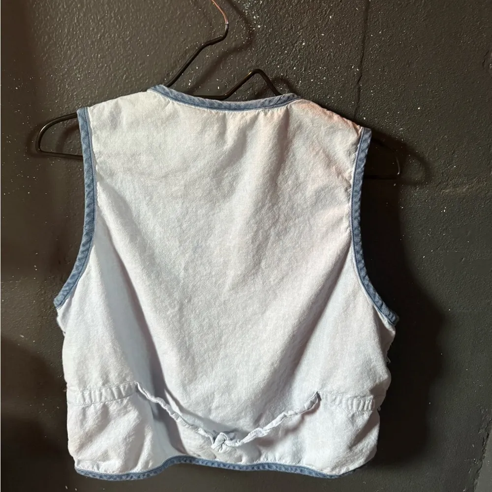 Blue Embroidered Flower Vest by Casey & Max Size L - Image 3