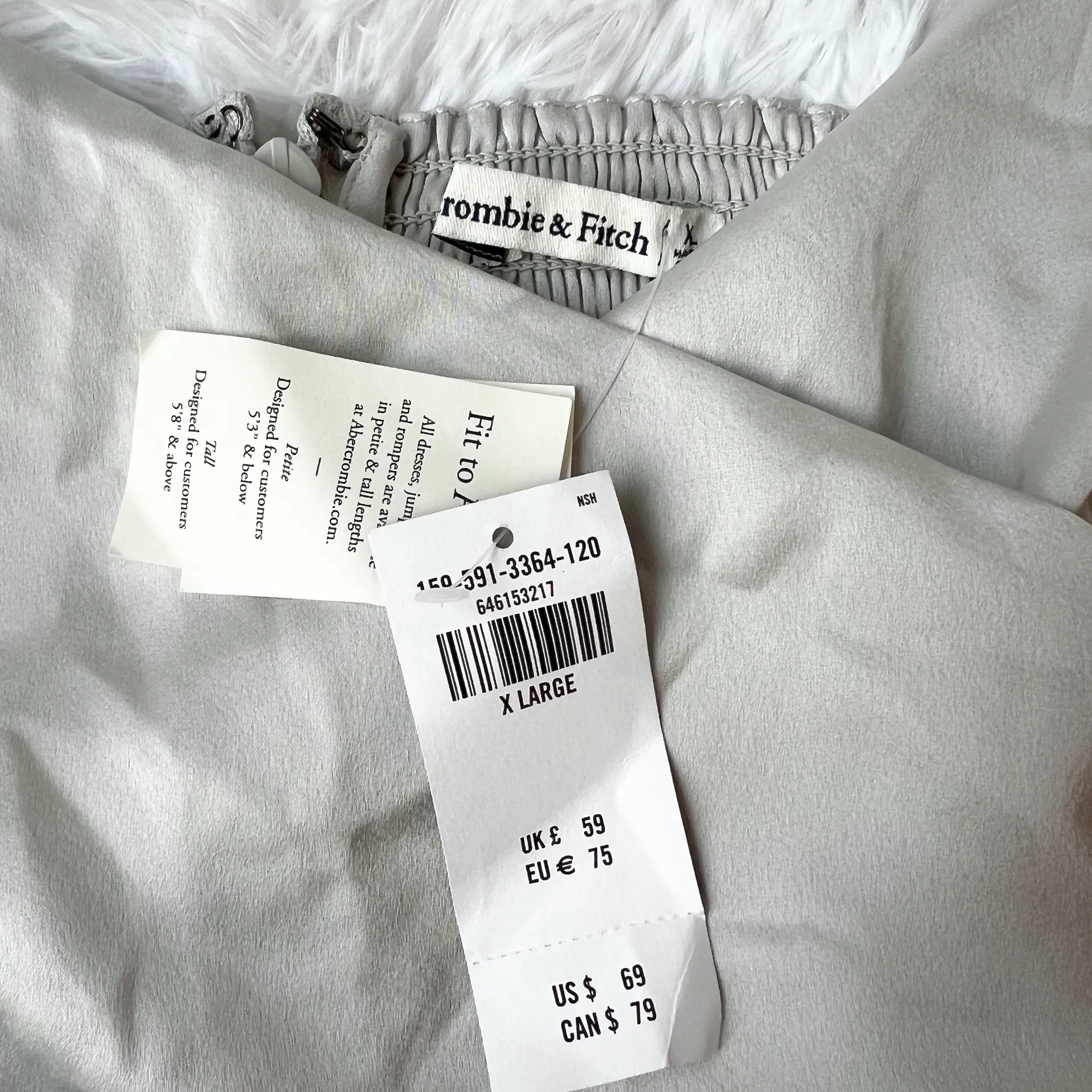 Abercrombie & Fitch NWT Abercrombie Dress - Image 2