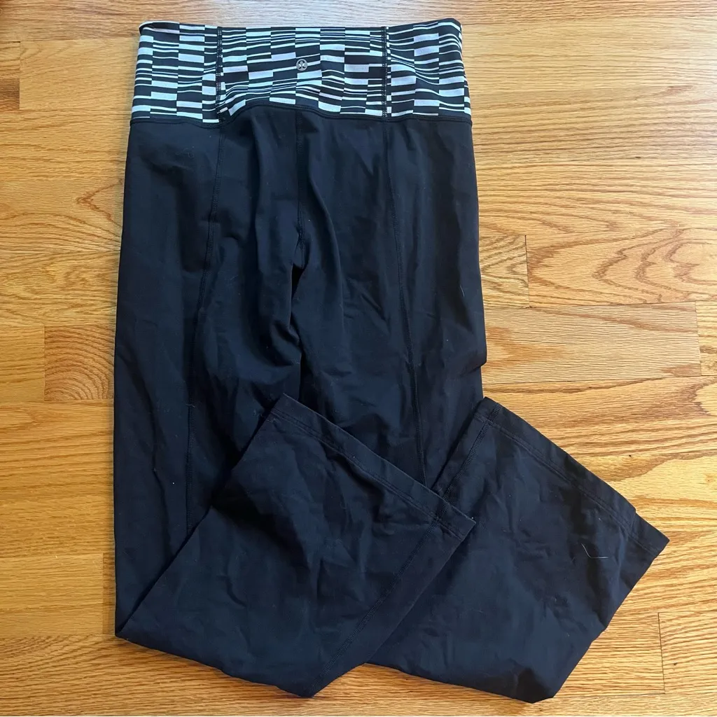 Lululemon black yoga pants - Image 2