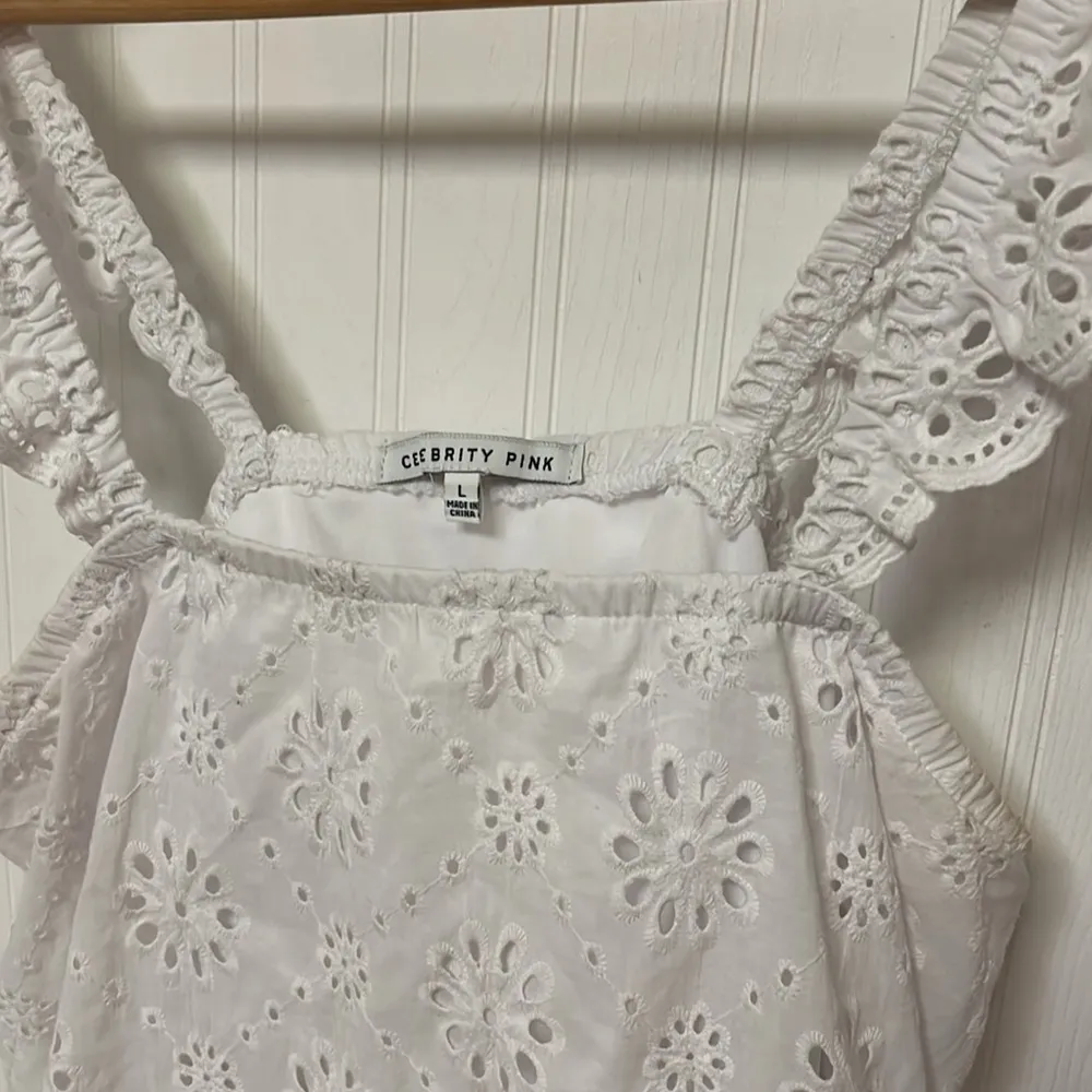White Eyelet Lace Tank Top - Image 3