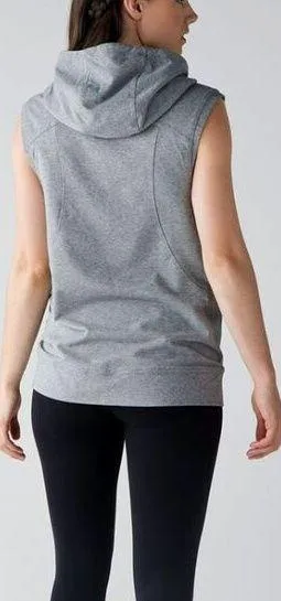 Lululemon Blissed Out Sleeveless Hoodie Womens 6 Heathered Gray Sporty Gym Yoga - Image 2