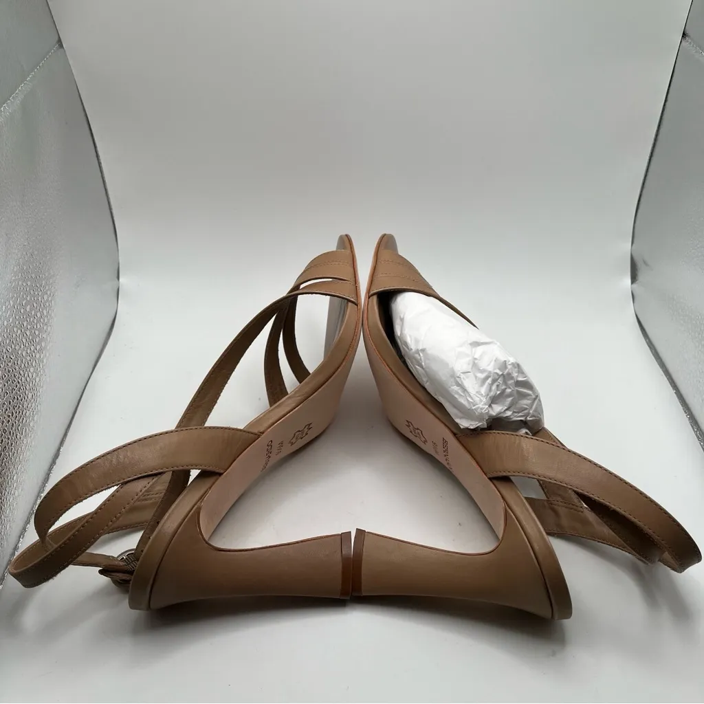 NWB Bernardo Leather Sandal Leslie size 9.5 beige tan heels strappy  1299 - Image 11