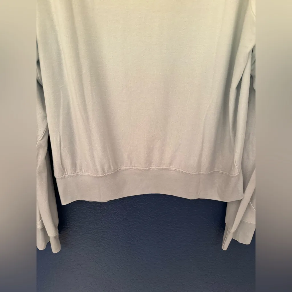 Wildfox Shore Ombre Light Women’s Blue & Green Sweater Size XL - Image 8