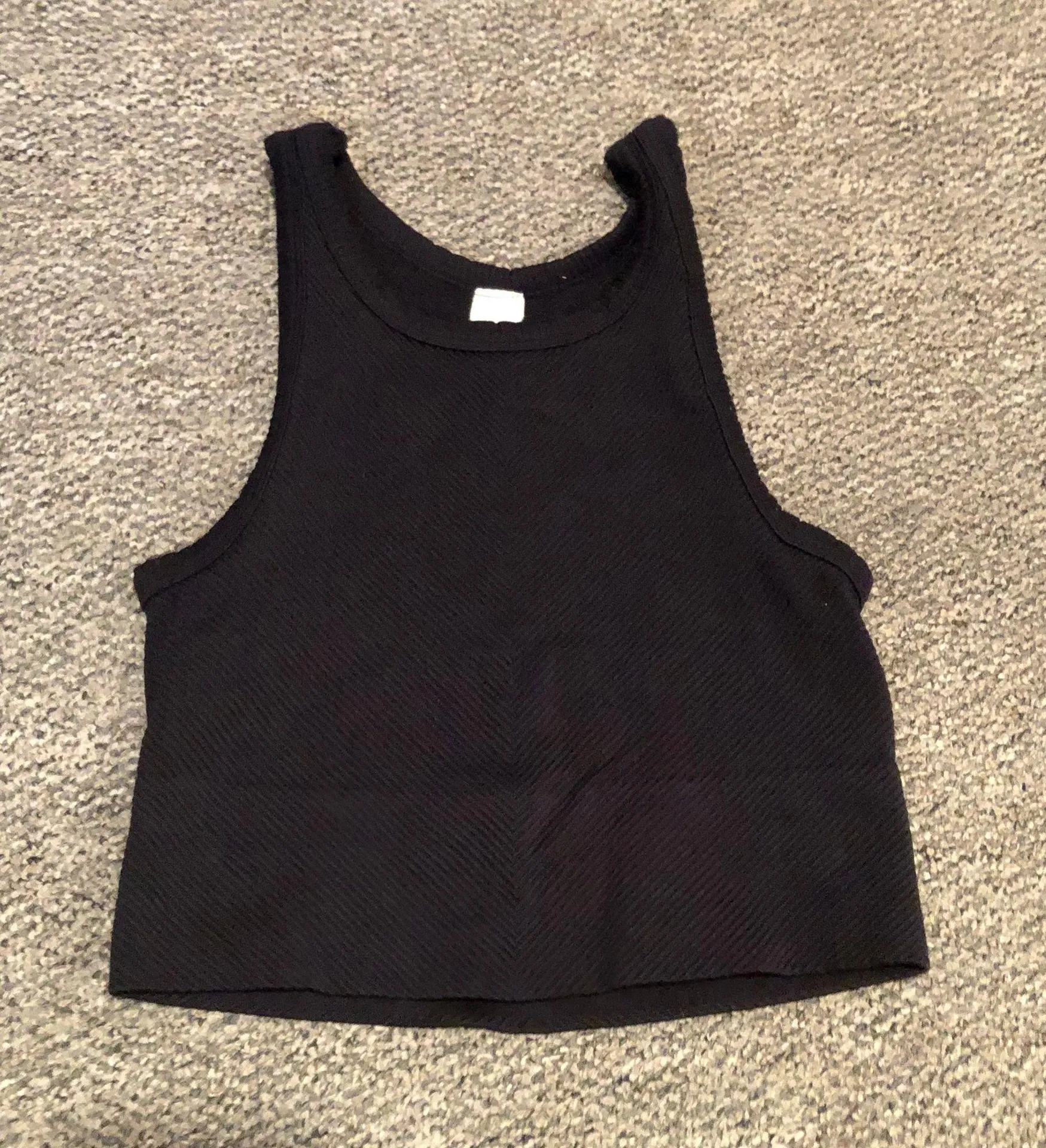 NIKIBIKI Cropped Seamless Top - Image 4