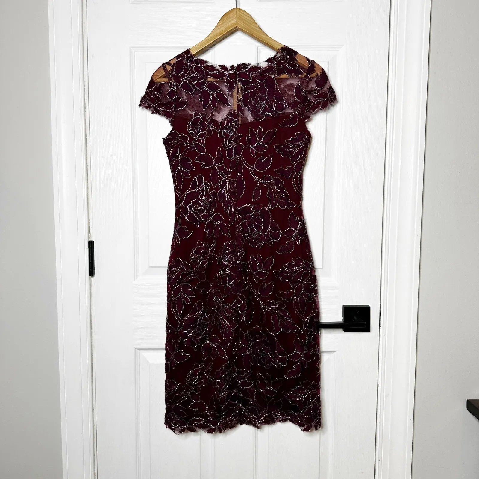Tadashi Shoji Algiers Lace Cocktail Special Occasion Dress Raisn Burgundy Size 2 - Image 3