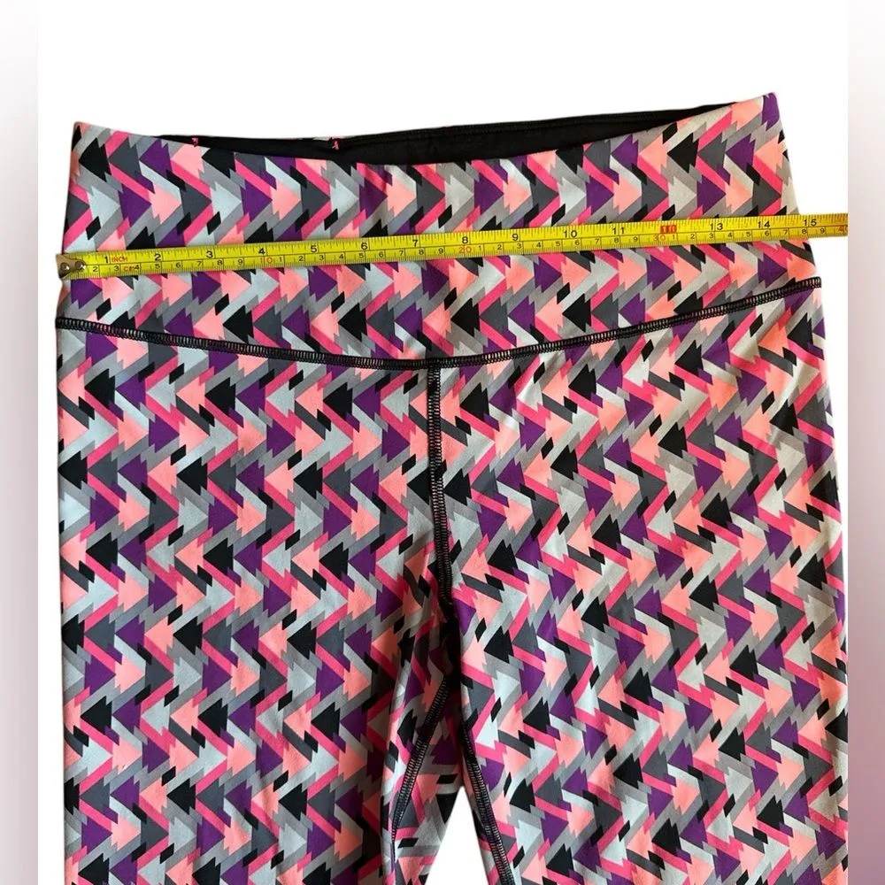 Victoria’s Secret Knockout Tight‎ Medium Rise Form Fitting/ Size Med Long - Image 4