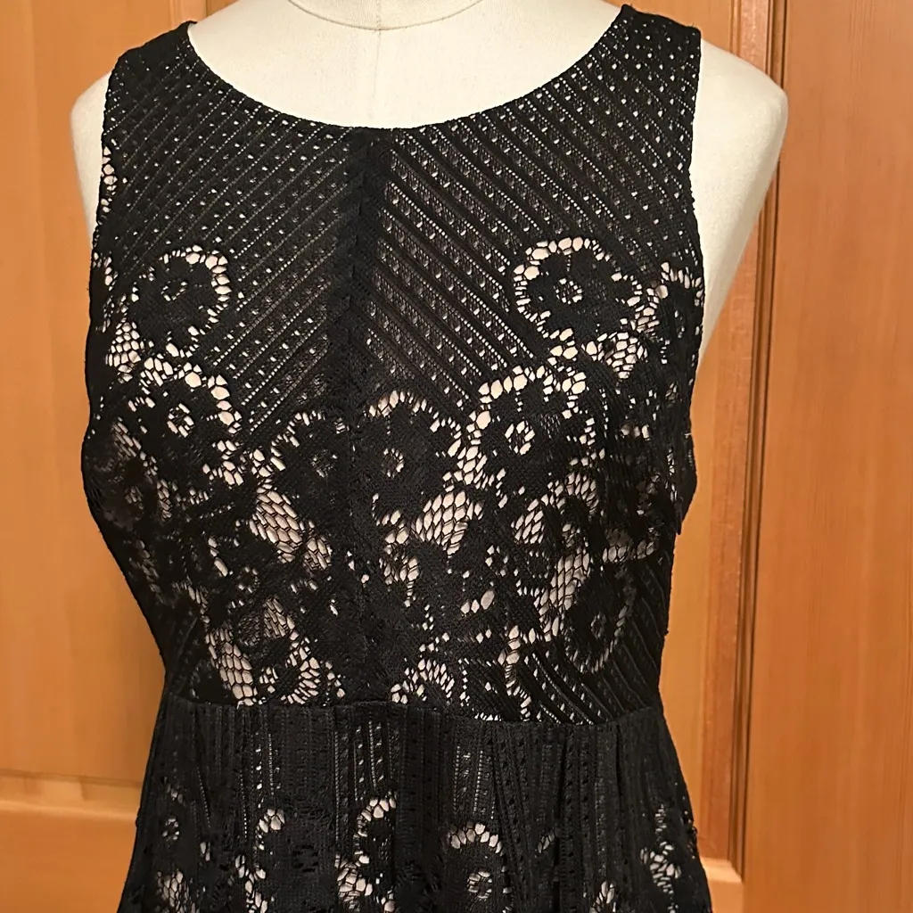 Rocco Dress in Black - Image 6