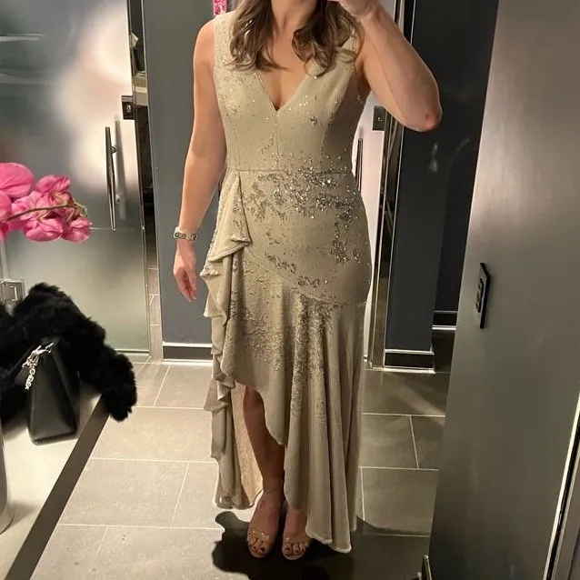 Badgley Mischka Ruffled Sequin‎ Gown 12 - Image 4